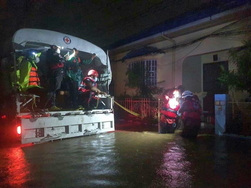 Southeast Asia Floods Singapore Red Cross To Launch Public Appeal Send Humanitarian Aid To Affected Communities [ 641 x 854 Pixel ]