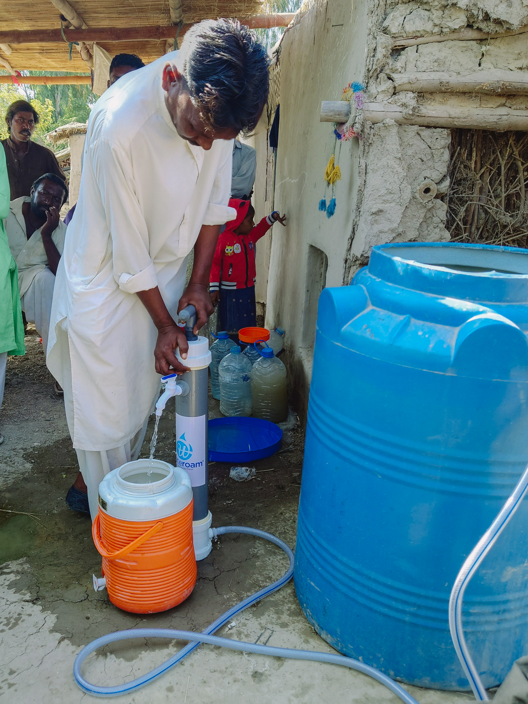 Pakistan_2022_13_Wateroam_use_Don_T3.jpg